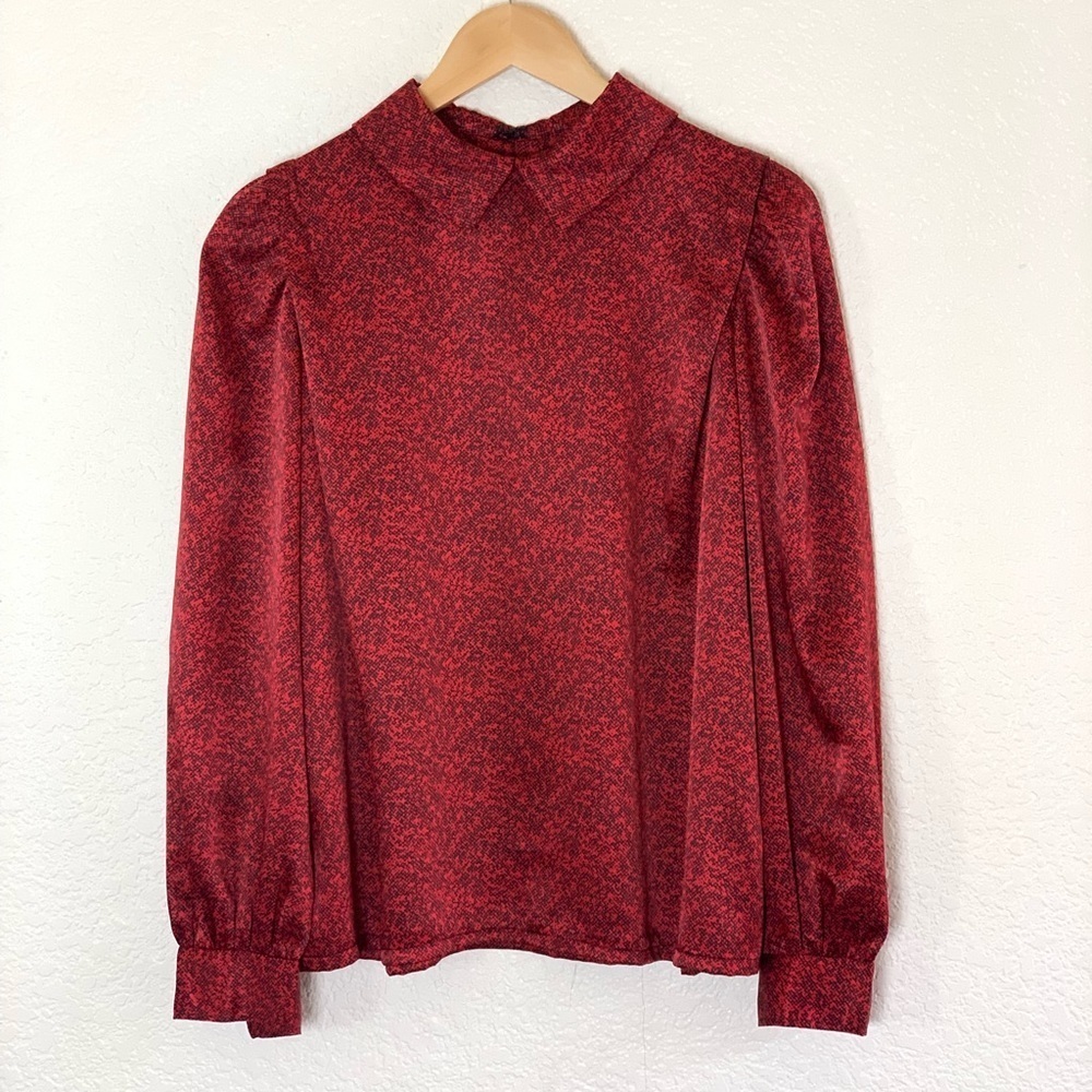 Vintage | Red satin long sleeve blouse size large
